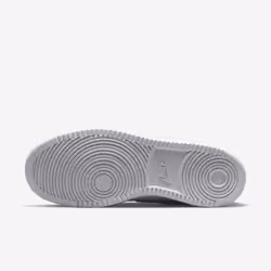 Nike DN3577-100 Chaussure d'athlétisme Mâle 44
