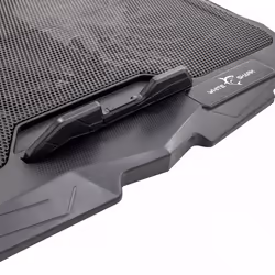 Réfrigérateur Portable Puissant - White Shark Ice Warrior 17.3" 1500tr/min Noir