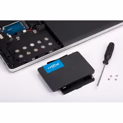 Crucial BX500 2.5" 240 Go Série ATA III 3D NAND (CT240BX500SSD1)