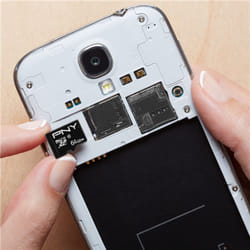 PNY Performance Plus mémoire flash 16 Go MicroSDHC Classe 10