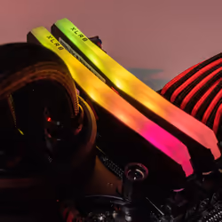PNY XLR8 Gaming EPIC-X RGB Barrette Mémoire 16 Go 2 x 8 Go DDR4 3600 MHz - Vue supplémentaire 3
