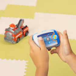 PAW Patrol LA PAT' PATROUILLE - VÉHICULE RC MARCUS - Voiture Radiocommandée Avec Télécommande Adaptée Aux Petites Mains La Pat' Patrouille - - 6054195 – Jouet Enfant 3 Ans et + - Vue supplémentaire 3