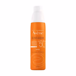 Votre peau est très sensible aux rayons du soleil et vous souffrez fréquemment de brûlures ? Le spray haute protection solaire Avène Sun Sensitive SPF 50+ propose une composition parfaitement adaptée aux peaux sensibles. Il contient en effet une quantité minimale de filtres qui sont cependant extrêmement stables et hautement efficaces. Il garantit ainsi une protection très efficace contre les rayons UVB