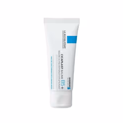 Le baume réparateur apaisant La Roche-Posay Cicaplast Baume B5 prend parfaitement soin des peaux sèches et irritées. Grâce à sa composition comprenant du panthénol et la substance active madécassoside