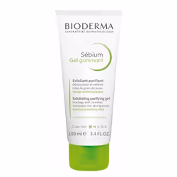 Trouvez enfin la solution à vos problèmes de peau à tendance grasse. Le gel exfoliant purifiant Bioderma Sébium permet de lis ...