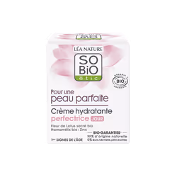 la Crème Hydratante* Perfectrice "Pour une peau parfaite"  donne de l'éclat, lisse le grain de peau et floute les imperfectio ...