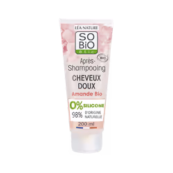 Pour des CHEVEUX DOUX, l’après-shampooing aux Lait d’Amande bio et Protéines de riz est adapté à tous les types de cheveux. I ...