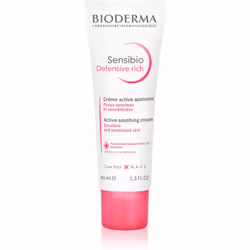 La crème visage Bioderma Créaline Defensive Rich offre à votre visage le soin quotidien qu’il mérite vraiment.