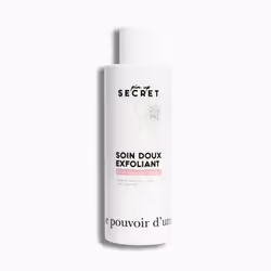 Le SOIN DOUX EXFOLIANT est un soin exfoliant visage conçu spécifiquement pour les points noirs et les imperfections.