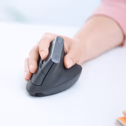 Logitech Souris ergonomique avancée MX Vertical (910-005448)