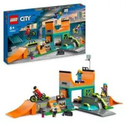 LEGO City 60364 Le Skatepark Urbain, Jouet de Cascade avec Vélo BMX, Skateboard et Rollers