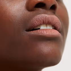 GOSH Velvet Touch 162 Nude 4g - Vue supplémentaire 5