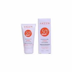 L’écran invisible ASTUS assure une protection maximale de la peau grâce à ses filtres UVA-UVB à large spectre , à sa texture  ...