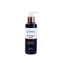 • A base naturelle • Riche en charbon purifiant, aloe vera &amp; extrait de miel • Débarrasse la peau en profondeur de toutes ...