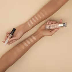 Deborah Milano Instant Lift Foundation 30 ml 33 g Flacon pompe Liquide 1 Fair - Vue supplémentaire 3