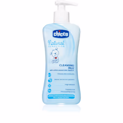 Le produit Chicco Natural Sensation Cleansing Milk nettoie la peau de l’enfant en douceur.