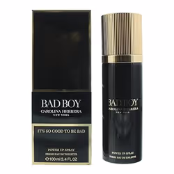 Libérez le rebelle qui sommeille en vous avec Bad Boy de Carolina Herrera, un parfum masculin distinctif qui incarne l'audace ...