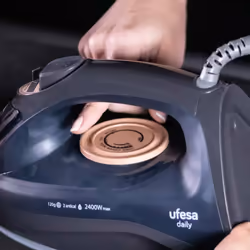 Ufesa PV1100C Fer à vapeur Noir - Vue supplémentaire 5