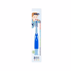 Brosse à dents pour enfants. Sa petite tête triangulaire lui permet d’atteindre n’importe quel espace.