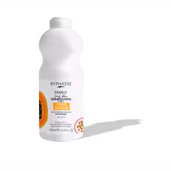 Le shampooing et après-shampooing Byphasse Family Fresh Délice 2 en 1, pour tous types de cheveux, hydrate, démêle et apporte ...