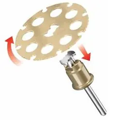 Dremel EZ SpeedClic : disque à tronçonner pour la découpe du bois.