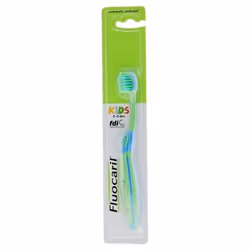 Fluocaril Brosse à Dents Kids 2-6 Ans Extra-Souple - Couleur : Vert et Bleu est une brosse à dents conçue pour une initiation ...