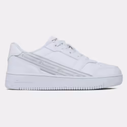Les Chaussures Champion style Lifestyle de bonne qualité. En achetant les Chaussures Champion vous choisissez un produit soli ...
