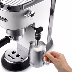 De'Longhi Dedica Style EC685.W Manuel Machine à expresso 1,1 L - Vue supplémentaire 3