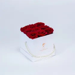 Délicatesse Box Perle 9 Roses Rouges