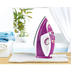 Fer à Repasser BLACK & DECKER 2400W / Violet