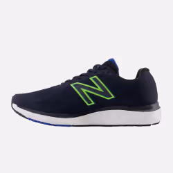 Les Chaussures New Balance style Running de bonne qualité. En achetant les Chaussures New Balance M680 vous choisissez un pro ...