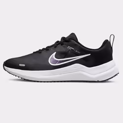 Les Chaussures Nike style Running de bonne qualité. En achetant les Chaussures Nike Downshifter 12 vous choisissez un produit ...