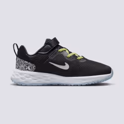 Les Chaussures Nike style Lifestyle de bonne qualité. En achetant les Chaussures Nike Revolution 6 vous choisissez un produit ...