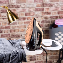 Russell Hobbs 23975-56 fer à repasser Fer à vapeur Semelle en céramique 2600 W Noir, Cuivre - Vue supplémentaire 6