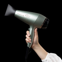 Sèche-cheveux Botanique Remington 2300W - Séchage rapide et doux