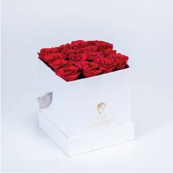 SENSIBILITÉ : BOX BLANCHE ROSES ROUGES