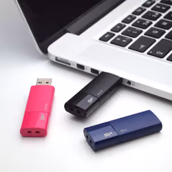 Silicon Power Ultima U05 64 GB lecteur USB flash 64 Go USB Type-A 2.0 Bleu, Marine - Vue supplémentaire 4