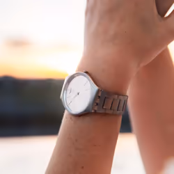Swatch Greytralize Montre bracelet Unisexe Quartz Gris - Vue supplémentaire 3