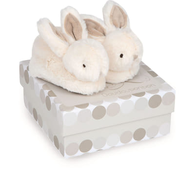 Doudou et Compagnie Lapin Bonbon - Chaussons Avec Hochet Taupe - 6/12 Mois, Vue principale