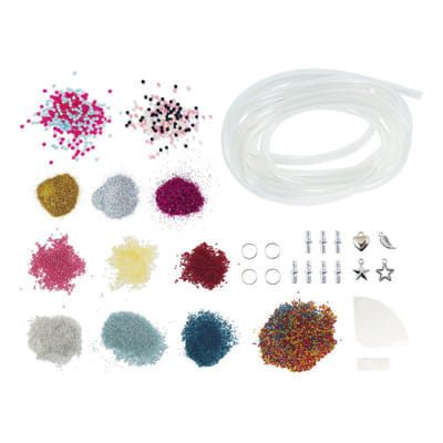 Buki Bijoux Paillettes, Vue principale